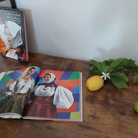 카르보니아 La Pintadera Sarda 아파트 외부 사진